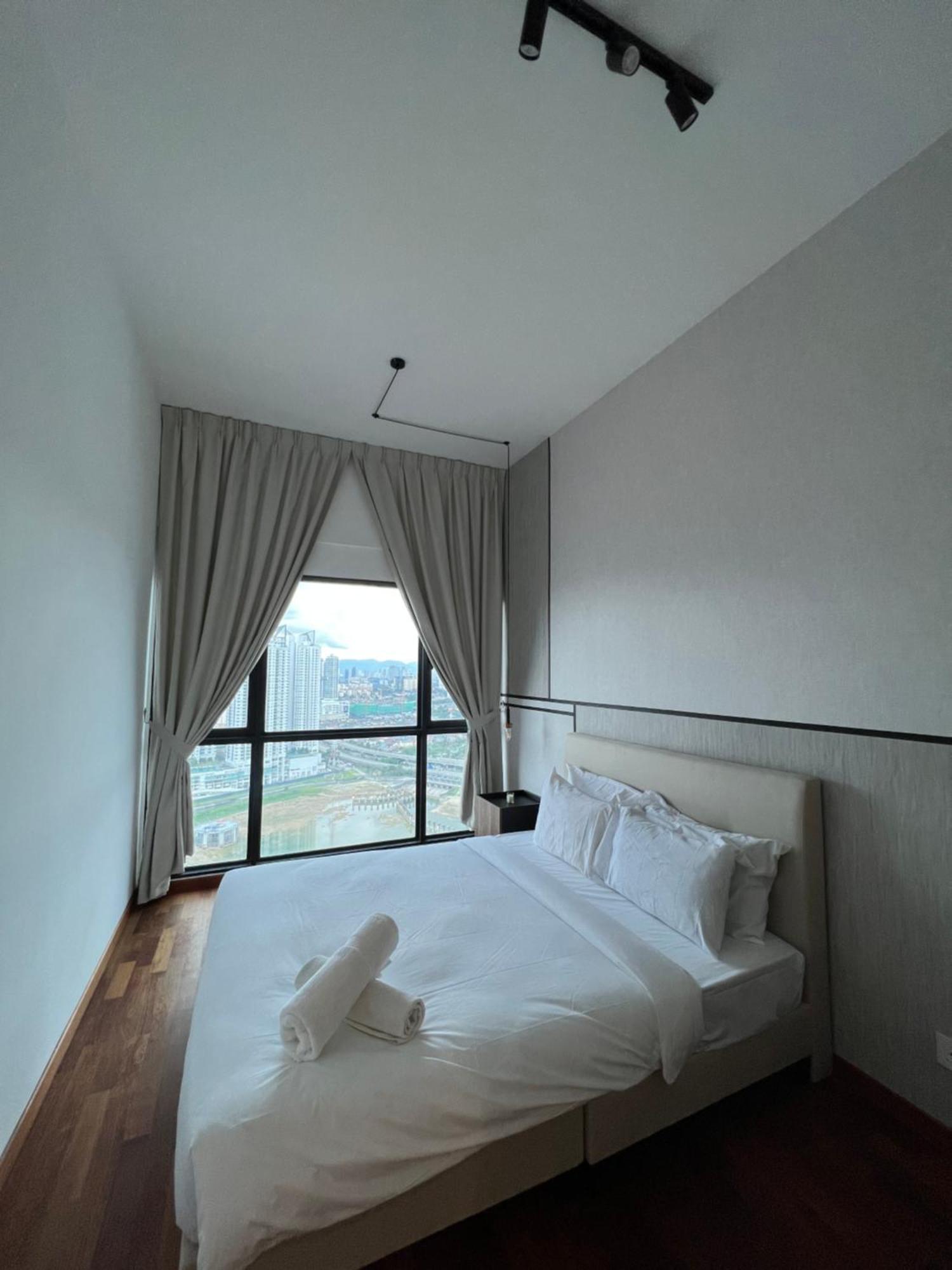 Reizz Residence By Classy Kuala Lumpur Exterior photo