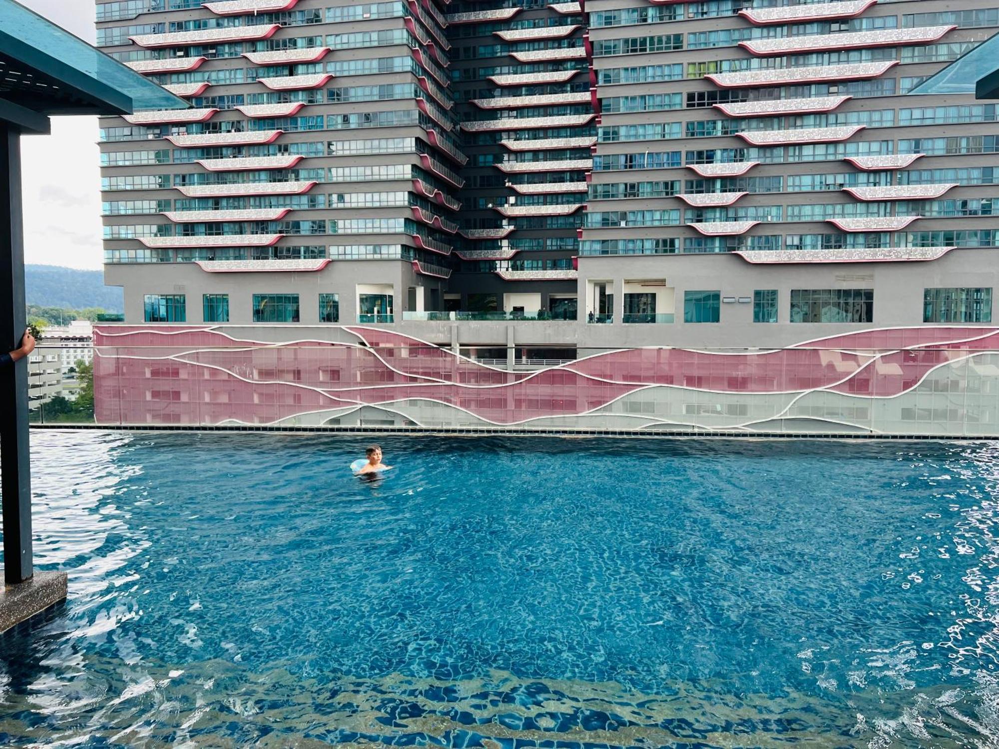 Reizz Residence By Classy Kuala Lumpur Exterior photo